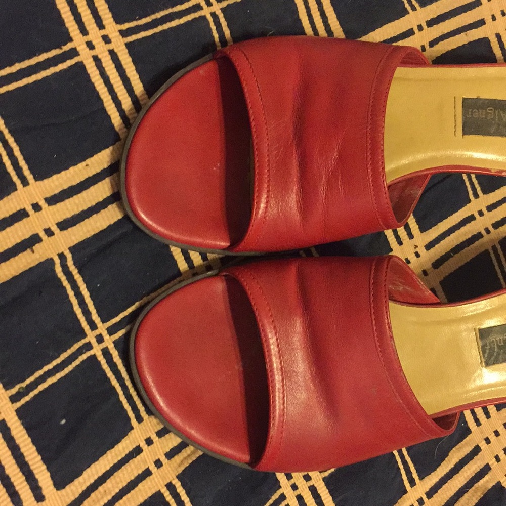 A. Etienne Algner Heels - Picture 5 of 7